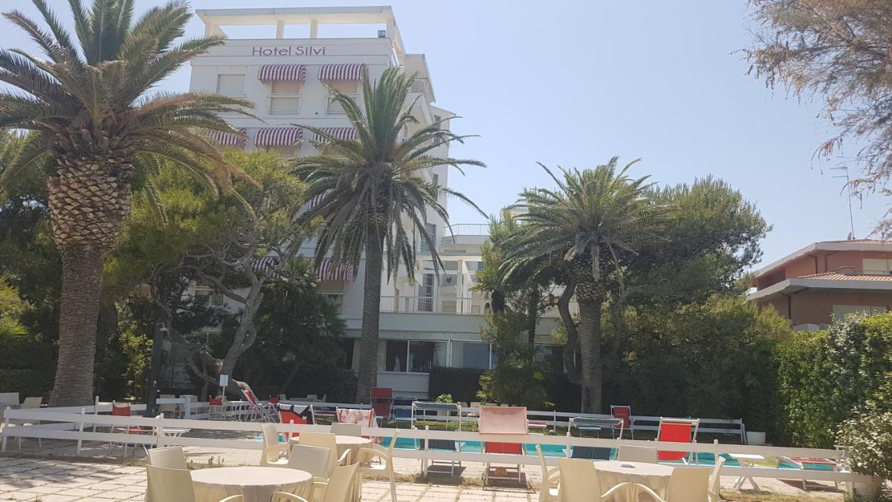 Hotel Silvi Silvi Marina Εξωτερικό φωτογραφία