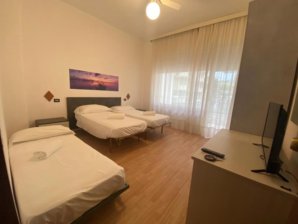 Hotel Silvi Silvi Marina Εξωτερικό φωτογραφία